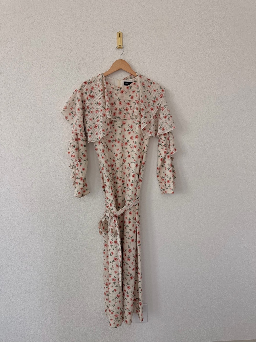 Romantic Floral Tie-Waist Maxi Dress - Cream with Pink Floral